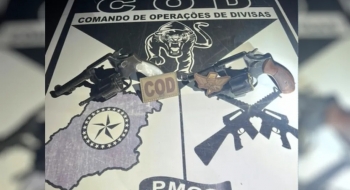 Dupla morre em confronto com a PM após roubar carro e esfaquear dono
